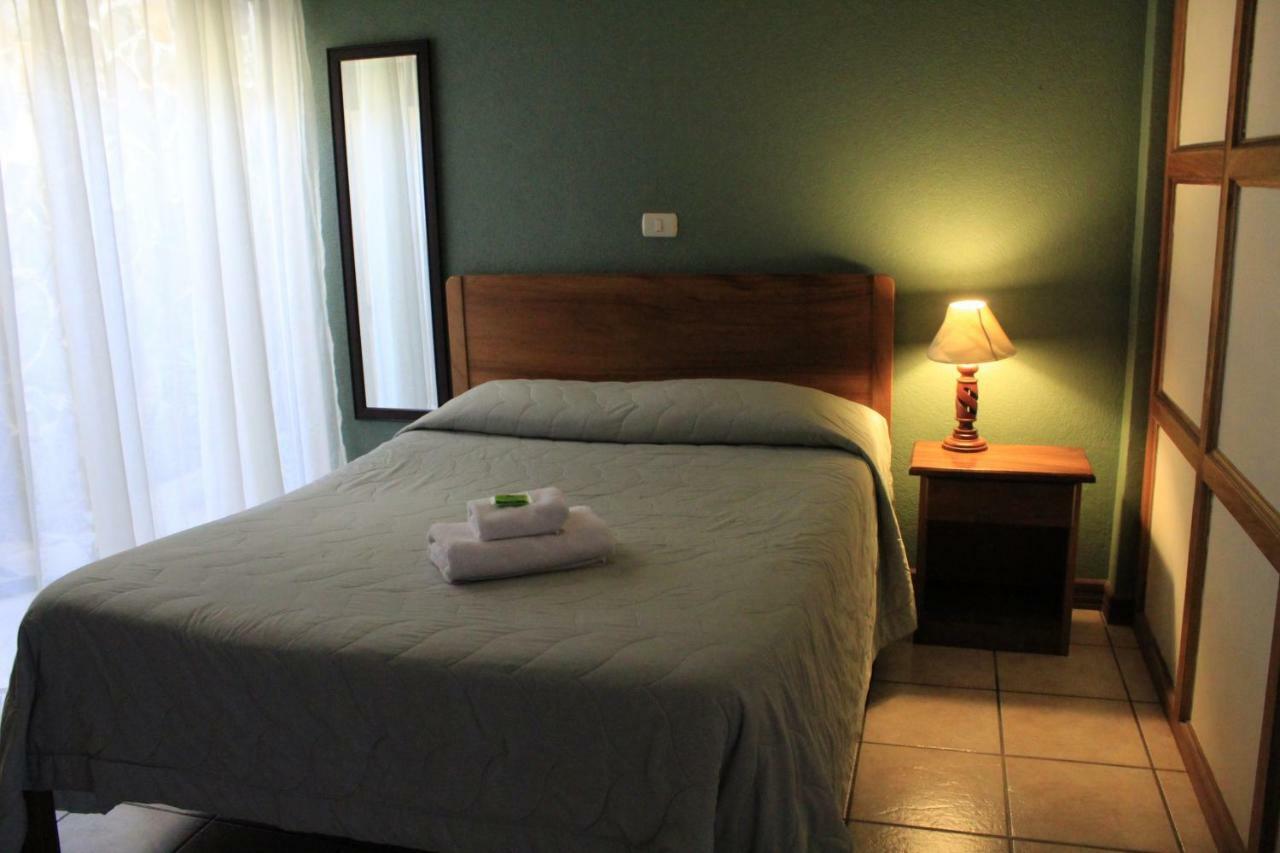 Hotel Guadalupe Tilarán Exterior photo