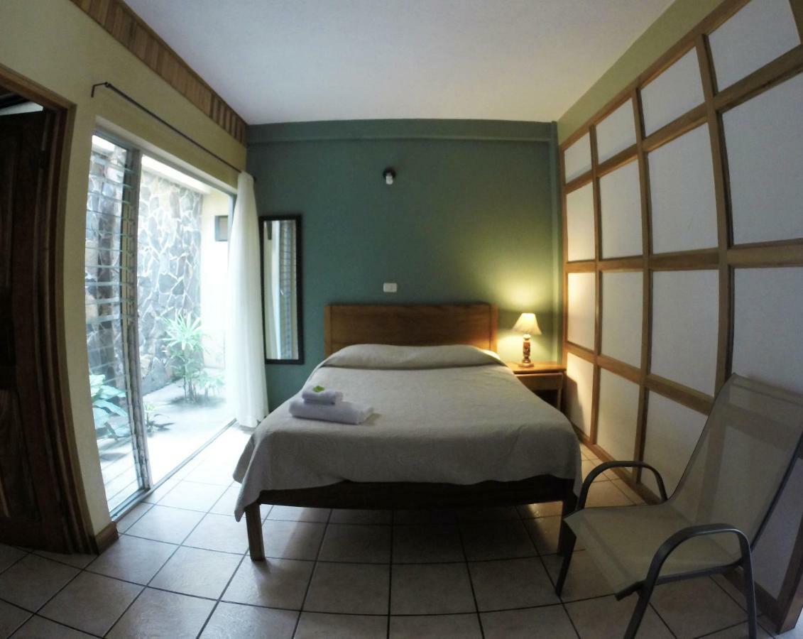 Hotel Guadalupe Tilarán Exterior photo